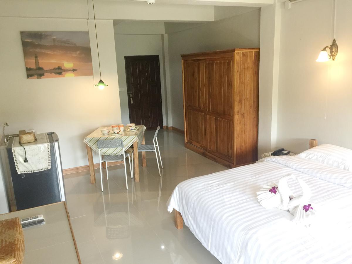 Baan Bangrak Residence Trang Eksteriør billede
